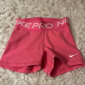 Pink Nike Pro Xs